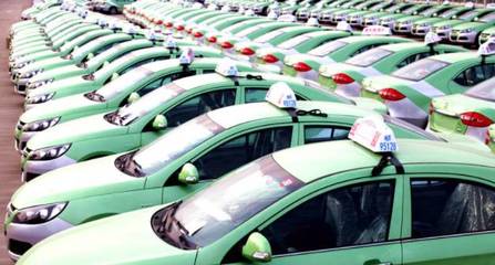 深化出租汽車行業(yè)改革政策出臺一周年!這些變化 &darr;&darr; 你感受到了嗎?未來,或建立黑名單制度和市場退出機(jī)制_財(cái)經(jīng)_網(wǎng)